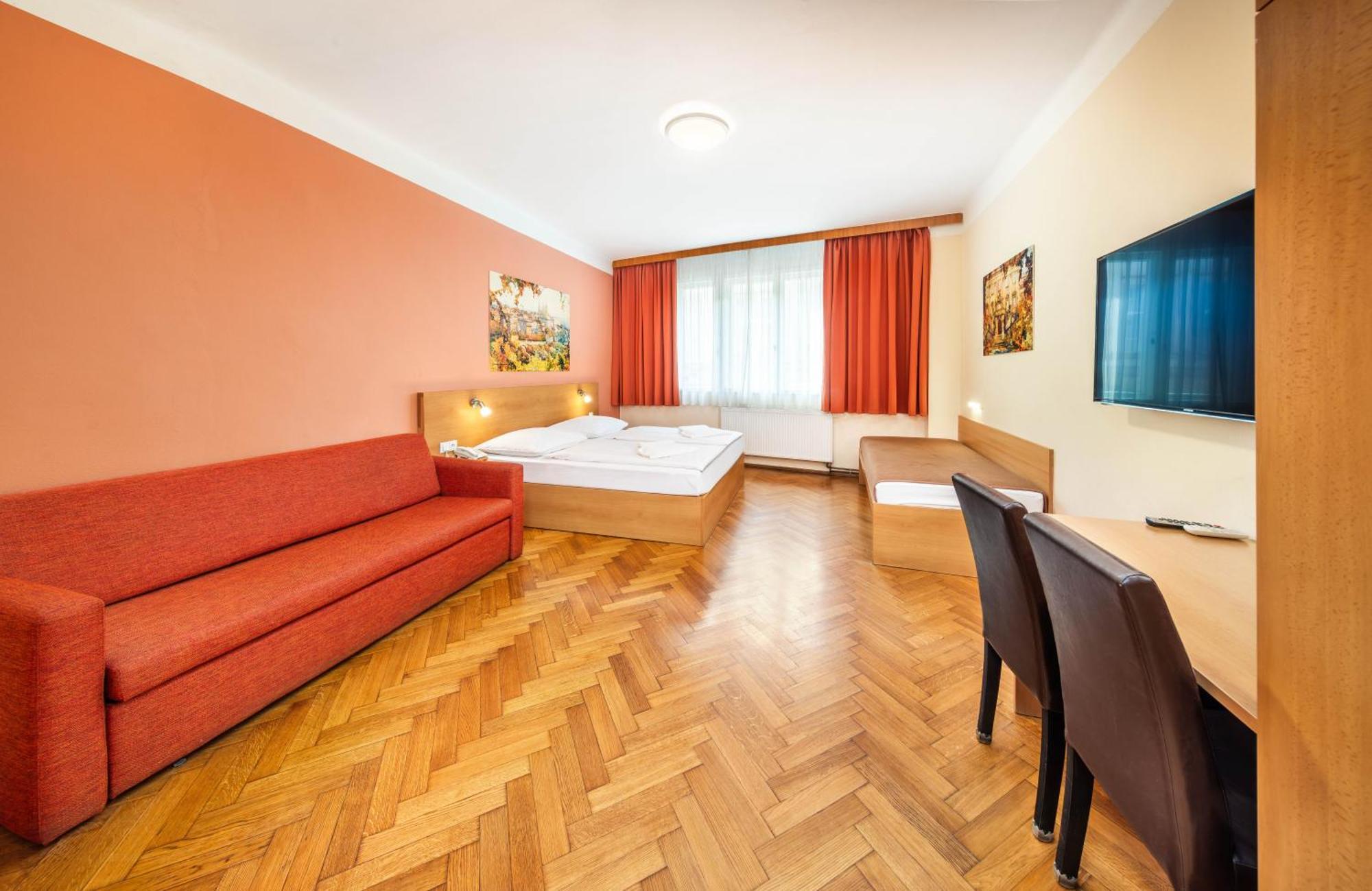 Residence Bene Praga Esterno foto